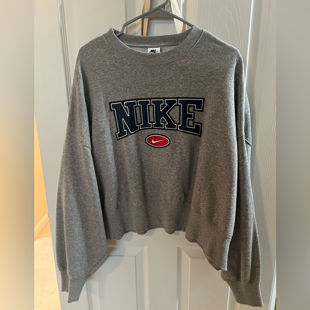 Nike sweater